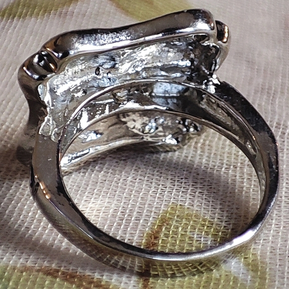 Enameled Navy Blue Green Clear Rhinestones Silver Rhodium Plated Size 8 Ring NEW - Picture 3 of 8